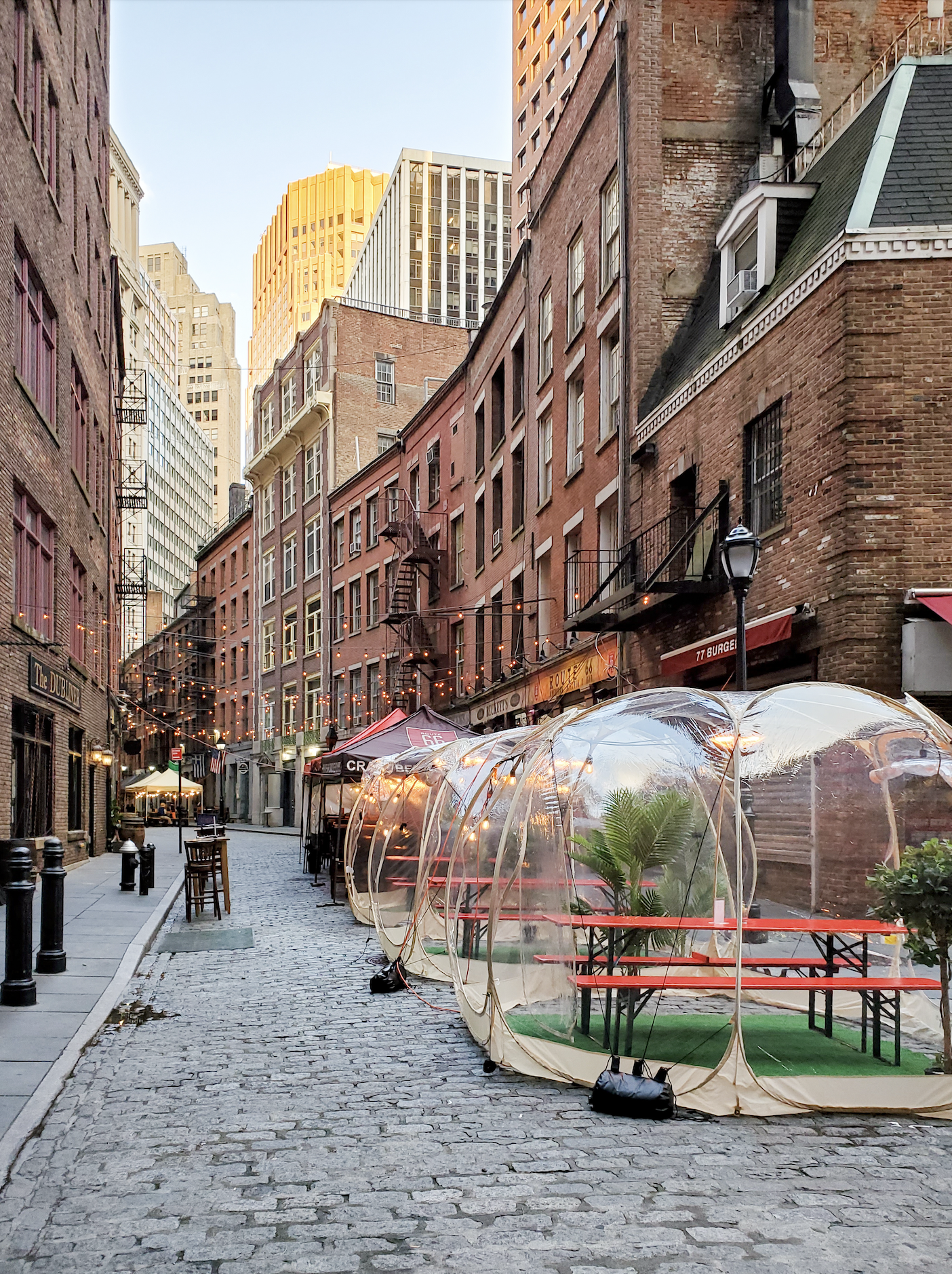 Manhattan restaurant in winter